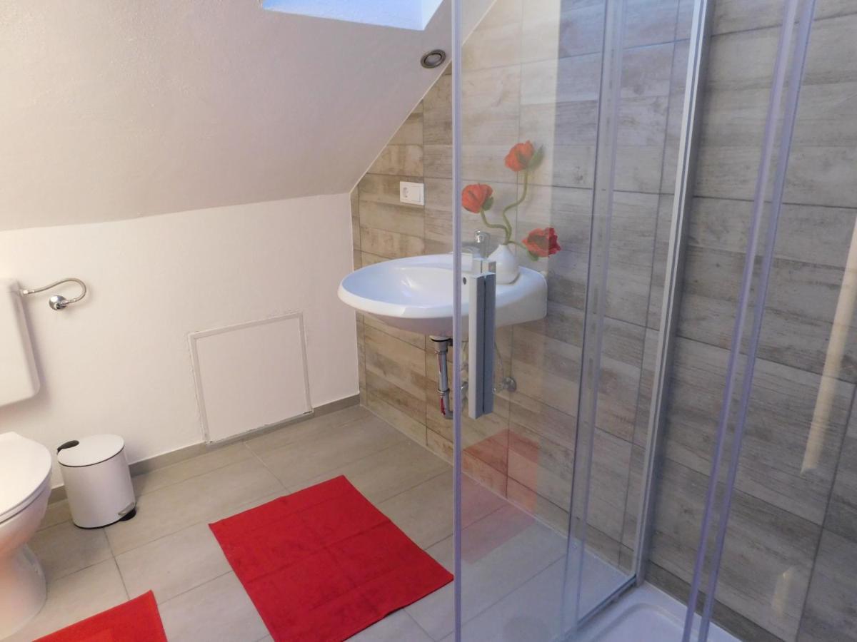 Ferienhaus Astenblick - Ideal Fuer Weihnachtsfeiern Und Familienfeiern Bietet Schlafplaetze Fuer Bis Zu 35 Personen Villa Winterberg Exterior photo